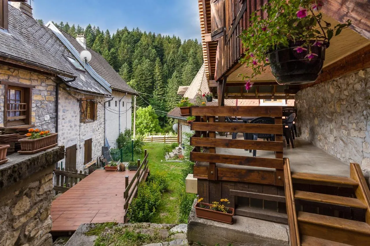 Holiday home Charmante Maison Cosy Familiale Saint-Pierre-de-Chartreuse France